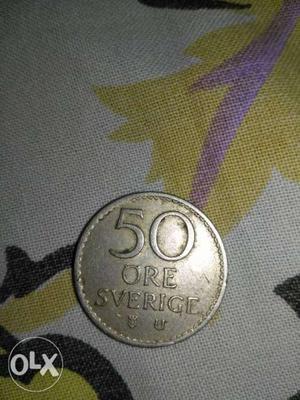 Round Silver-colored 50 Ore Sverige Coin
