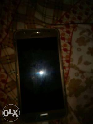 Samsung galaxy j5 werry good mobile only mobile
