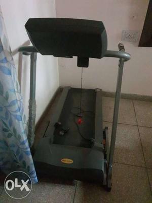 Tread mill in a working condition..want to