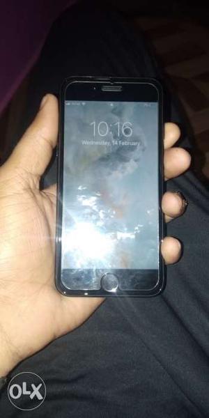 Urgent sell iphone 7 good condition 4 month old jet black 32