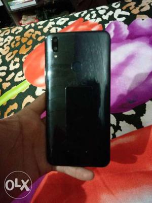 Vivo v9 brand new condition only 2 month old