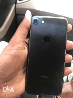 Want to sell iPhone 7 32gb neat condition no