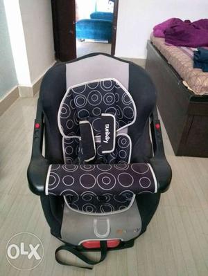 2 years old Sunbaby car seat for sale