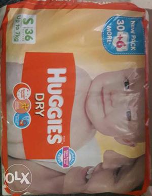 36pc small sizeHuggies Dry Diaper Pack