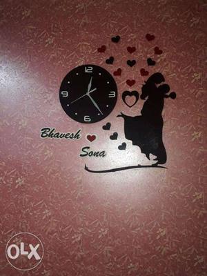 All types of acrylic wall clock available just