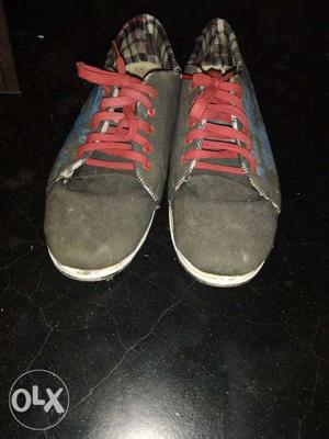 Black shoes red lays 3 months used