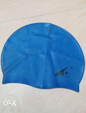 Blue colour swiming cap