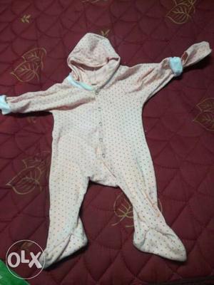 Cute Gently used Rompers for 0 to 4 month babies