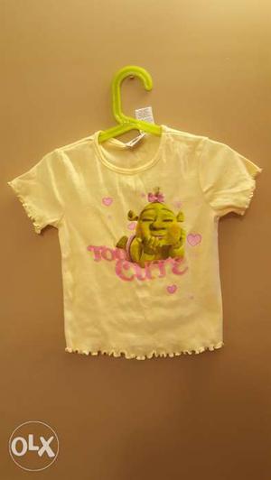 Girls top for ages between 2-4 years