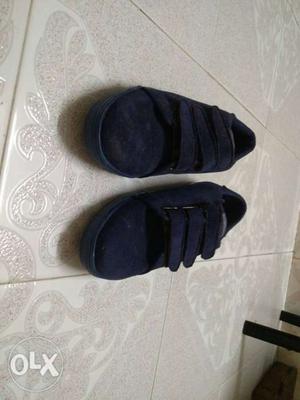 I Want To Sell My Navi Blue Colour, 3 Stripes Shoes