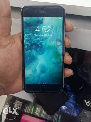 Iphone 6S 64gb with charger.phn blkl ok hai..or