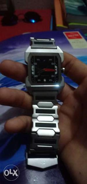 It's highly branded watch... FasTrack watch..50