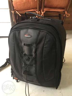 Lowepro camera trolley backpack