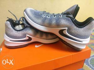Nike air max infuriate low basketball shoes brand new