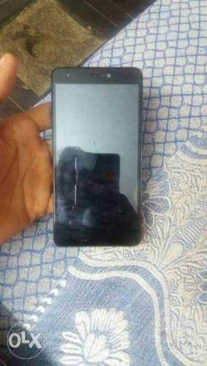 Note 4..Full condition sell r exchange available
