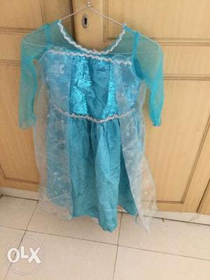 Once used imported Elsa dress for girls age 4-6