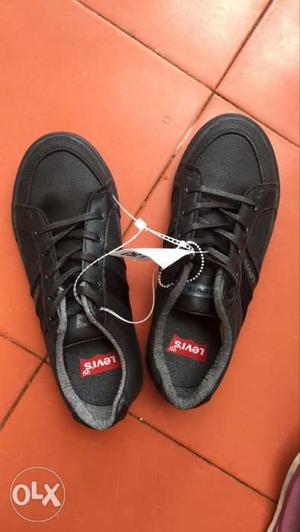 Original LEVIS,Brand new, black clr,UK size 4, sports shoe