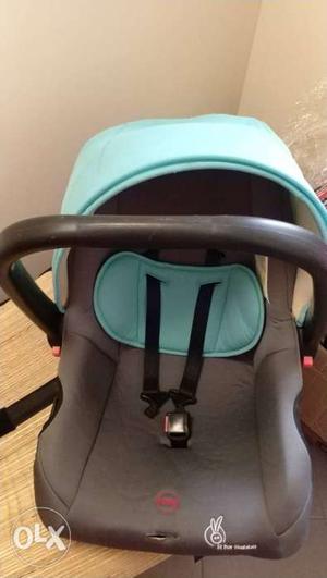 R for Rabbit infant car seat in good condition