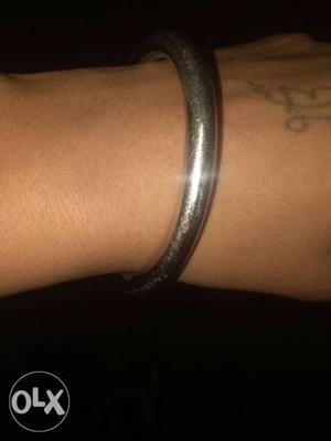 Silver-colored bracelet for sale