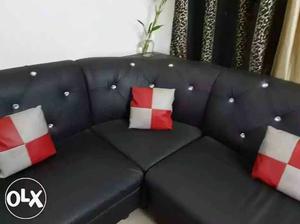 Beautiful designed  seater L shaped sofa