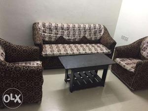 Sofa with Center Table in nice condition