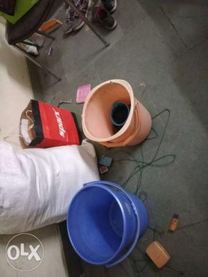 2 buckets for urgent sell... Due to transfer...