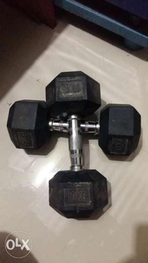 2 dumbbells for sale each one is 10 kg total