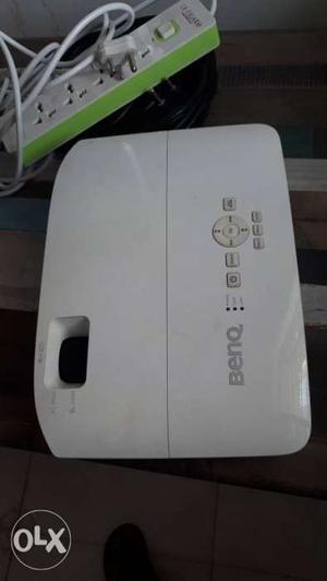 BenQ projector on sale or rent.