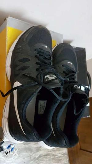 Black Nike Running Shoes, UK 11
