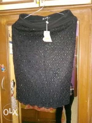 Black formal skirt new