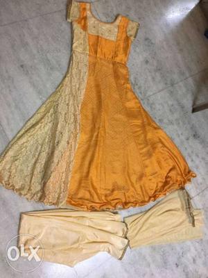 Crepe Women's Yellow Sleeveless Dress