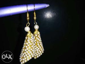 Gold-colored And Purple Beaded earrings