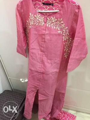 One time wore Pink kurti melange size small