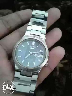 Seiko 5 automatic orginal watch (100%working)
