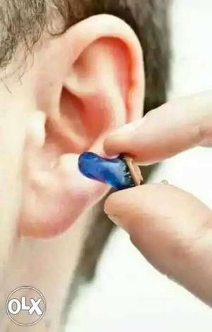 Very small hearing aids now in