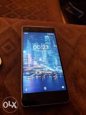 Google Pixel 2 (Just Black, 128 GB) (Bill + Warranty)