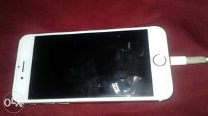 Iphone 6 gold 16gb out of warranty with all