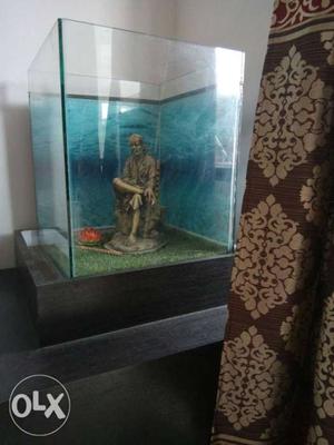 It's a very heavy side corner table with aquarium