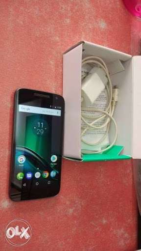 Moto g4 play, Updated with Naugat 7.1.1 Android,