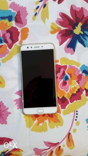 Oppo F3 plus only 1 year old without any