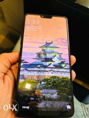 Oppo F7 mobile with 4 GB of RAM And 64 GB