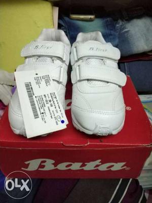 Pair Of Toddler's Bata White Shoes With Box