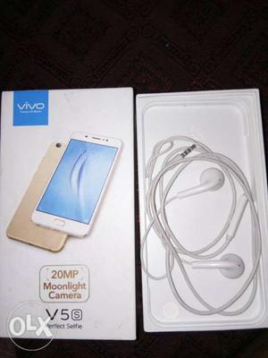 Vivo v5s perfect condition no scratches less used