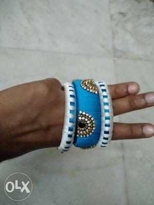 3 bangles.. white and sky blue combination