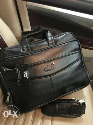 Available laptop bags Size 