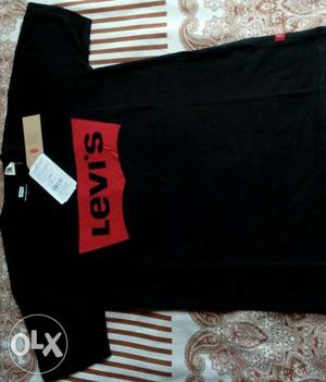Black And Red Levi's Shirt