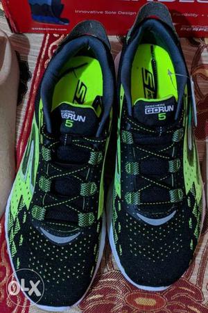 SKECHERS Gorun 5 Premium Running Shoes worth INR