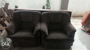 3+1+1 sofa set grey in colour. used and made of