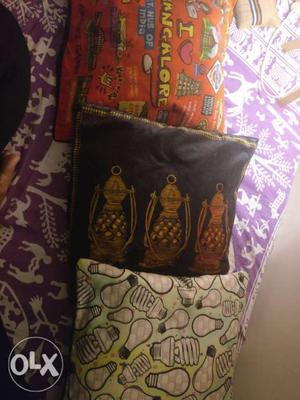 Cushion with covers (set of 3)