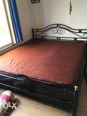 King size iron bed with hydrolic storage and
